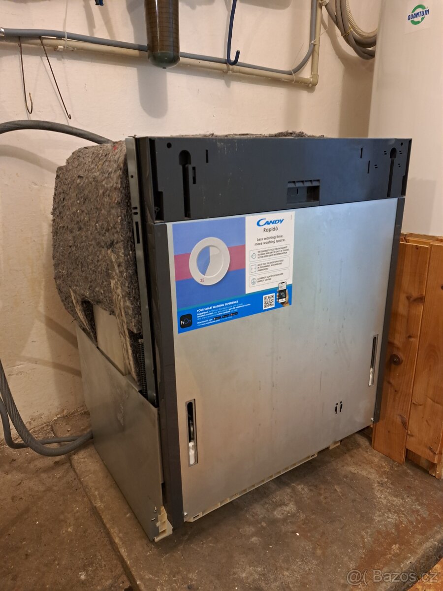 Myčka nádobí 60cm Candy RapidÓ CS 4C4F0A - 3