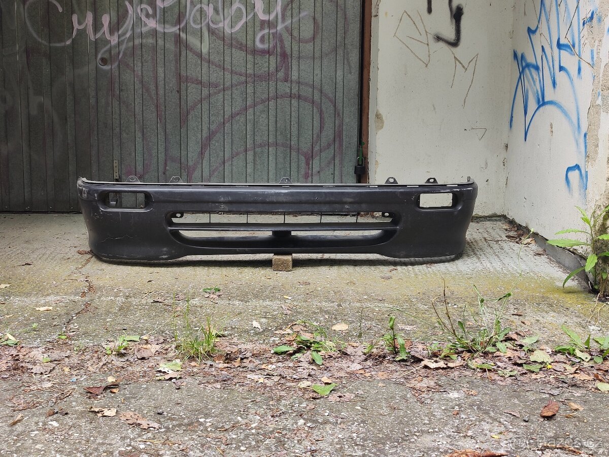 Komplet nárazníky na Suzuki Swift sedan - 3