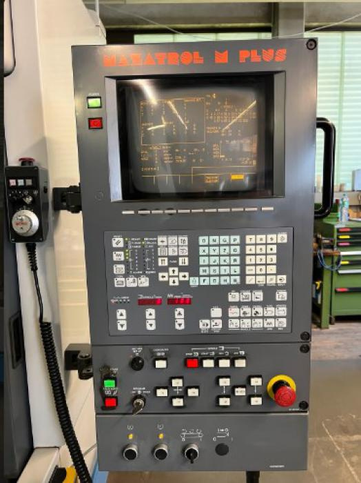 Obráběcí centra - vertikální VTC 20 C - 3