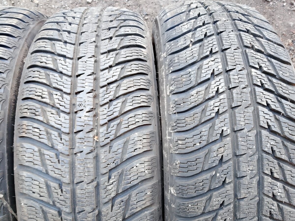 245/70/16 111h Nokian - zimní pneu 4ks - 3