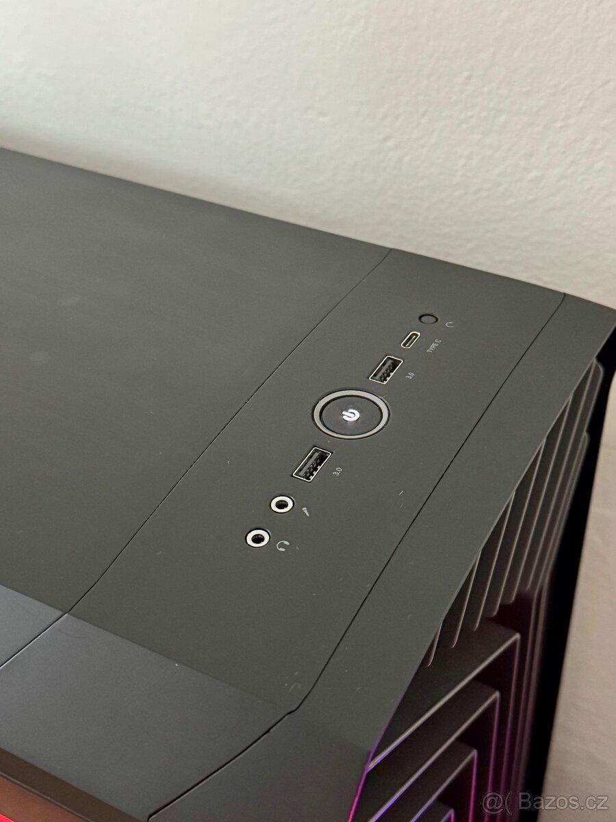 BRUTÁLNÍ HERNÍ PC R9 7950X/64GB RAM/RTX 4090/4.5TB SSD - 3