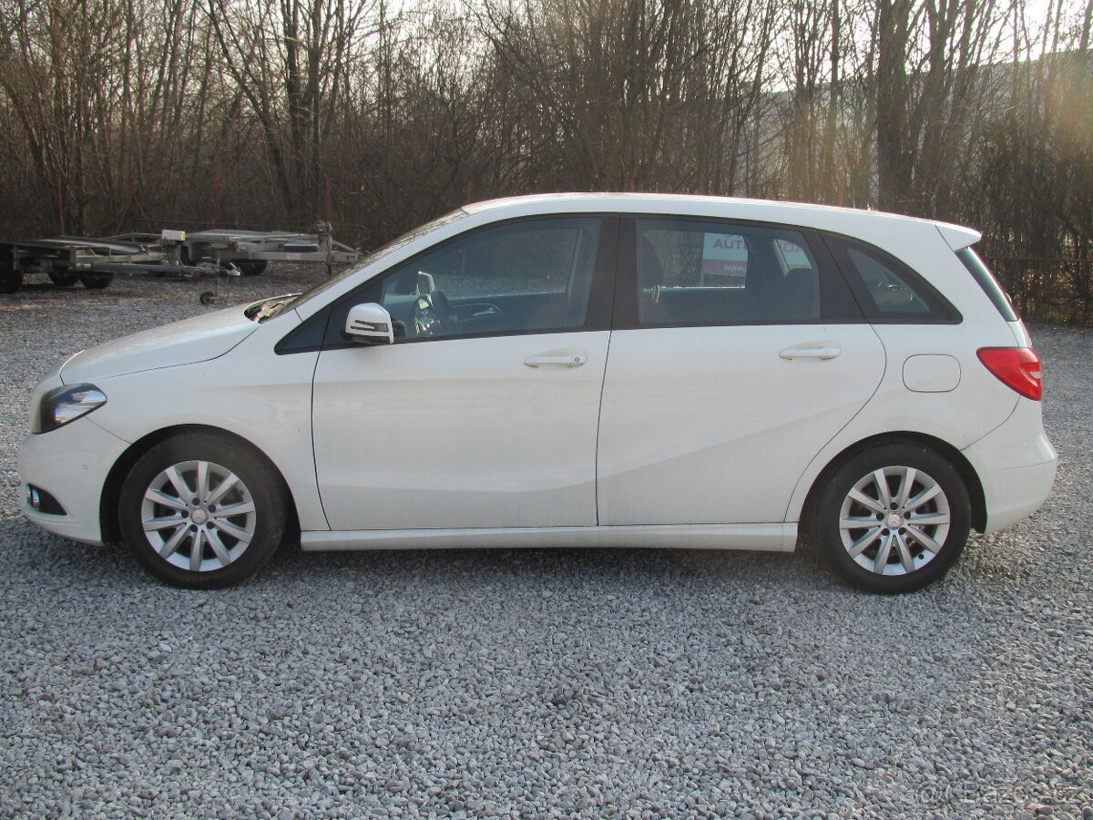 Mercedes -Benz B 180 CDI - 3