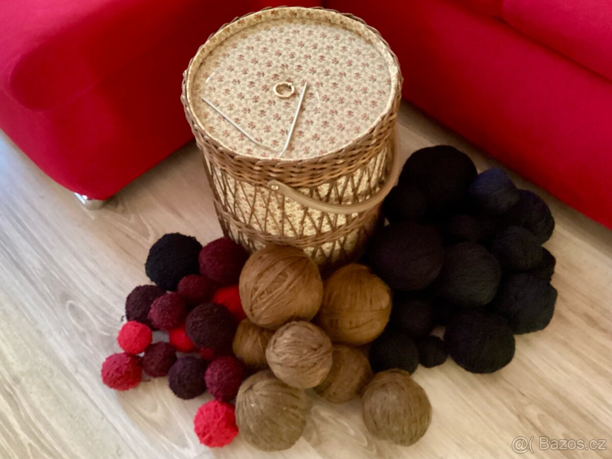 Košík + příze na pletení. - 3