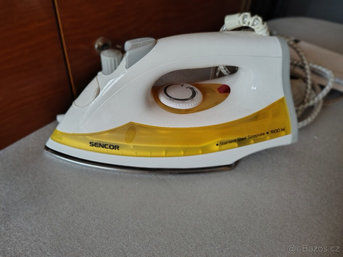 Nabízím žehlící prkno+žehlička - 3