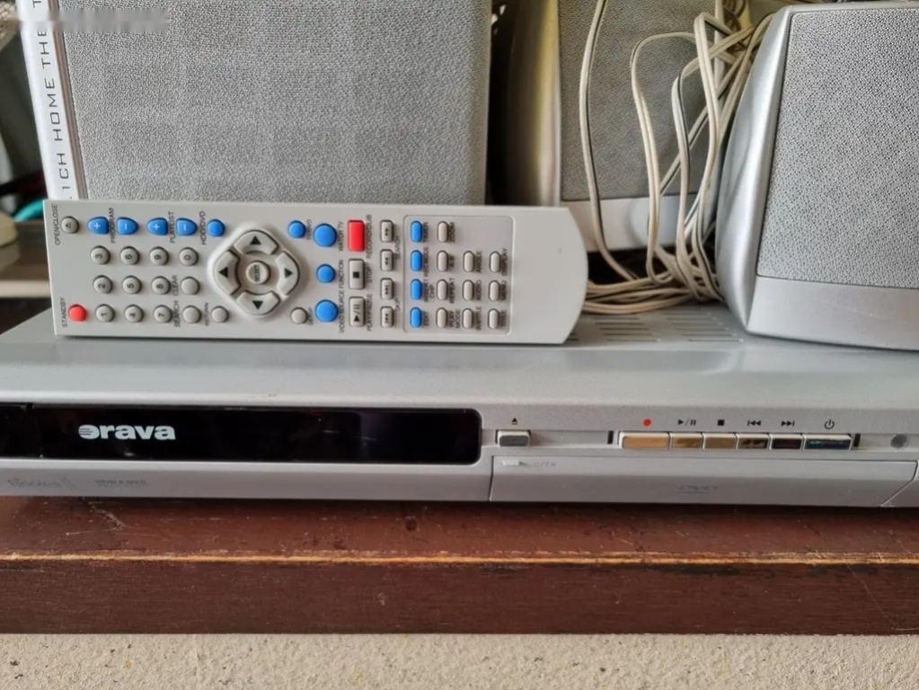 DVD rekordér ORAVA DVR 706, + repro 5+1 - 3