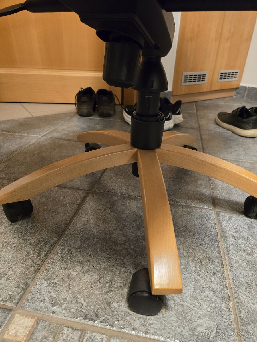 Kancelářská židle - 3