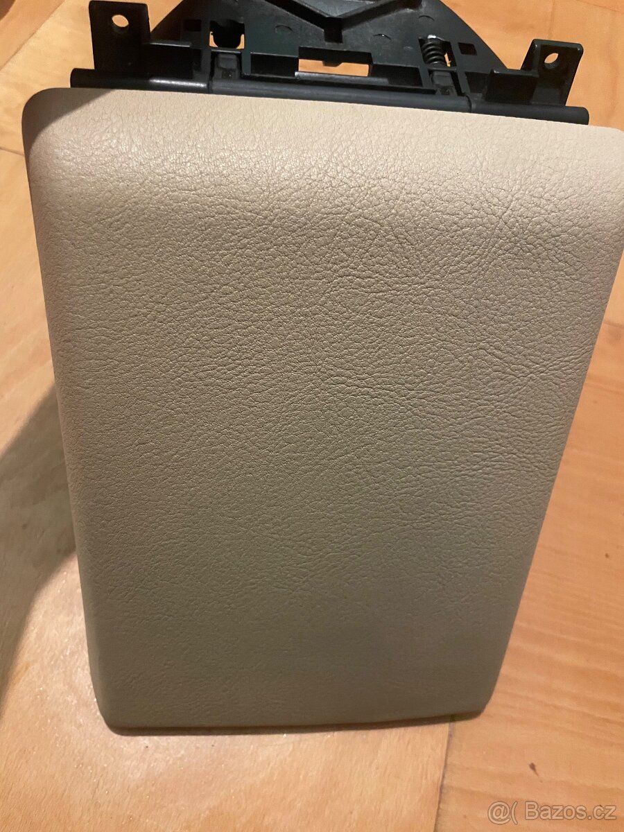 Loketní opěrka e39 - 3