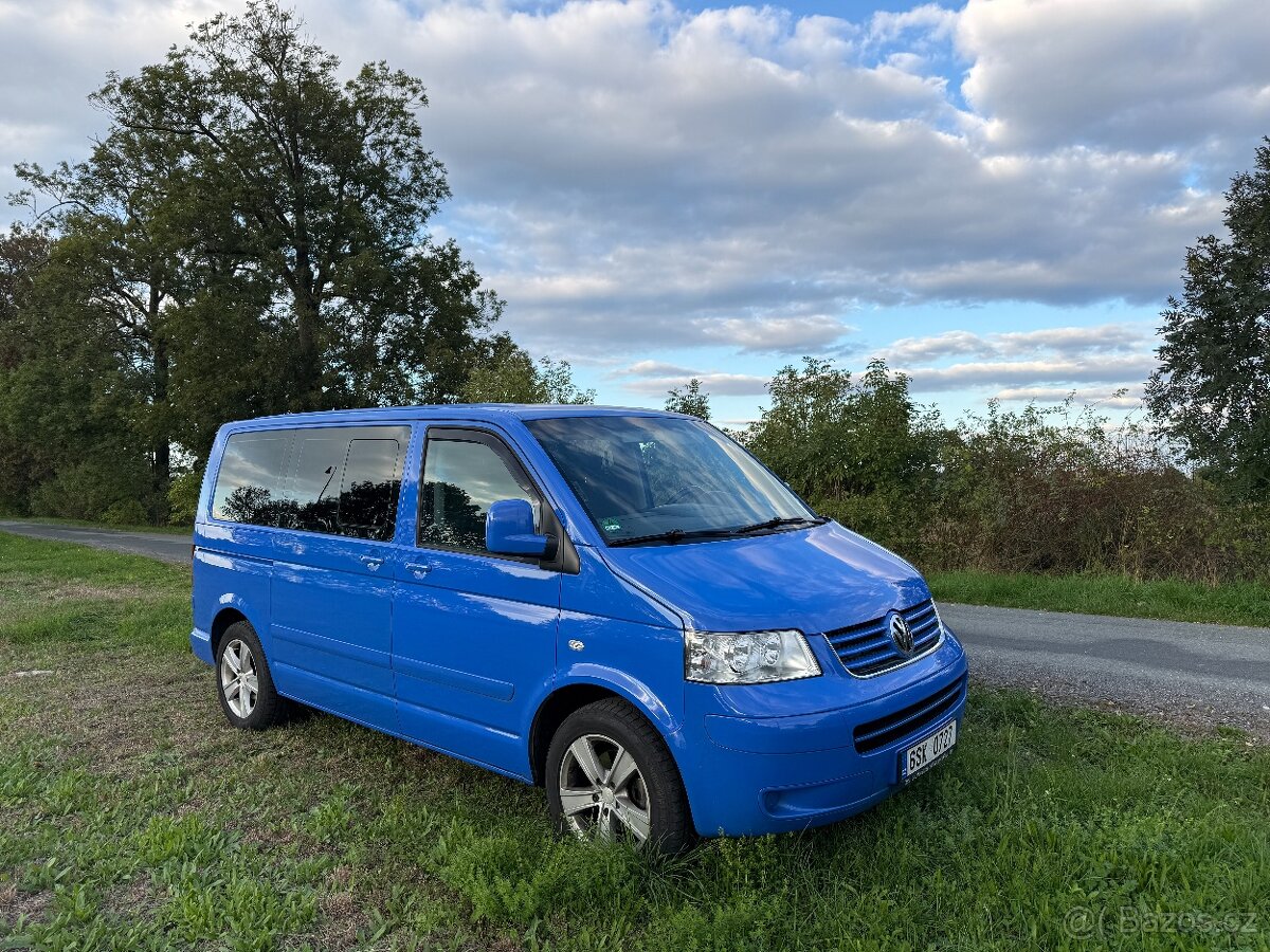 VW Multivan T5 77kW, dvoje šoupačky - 3