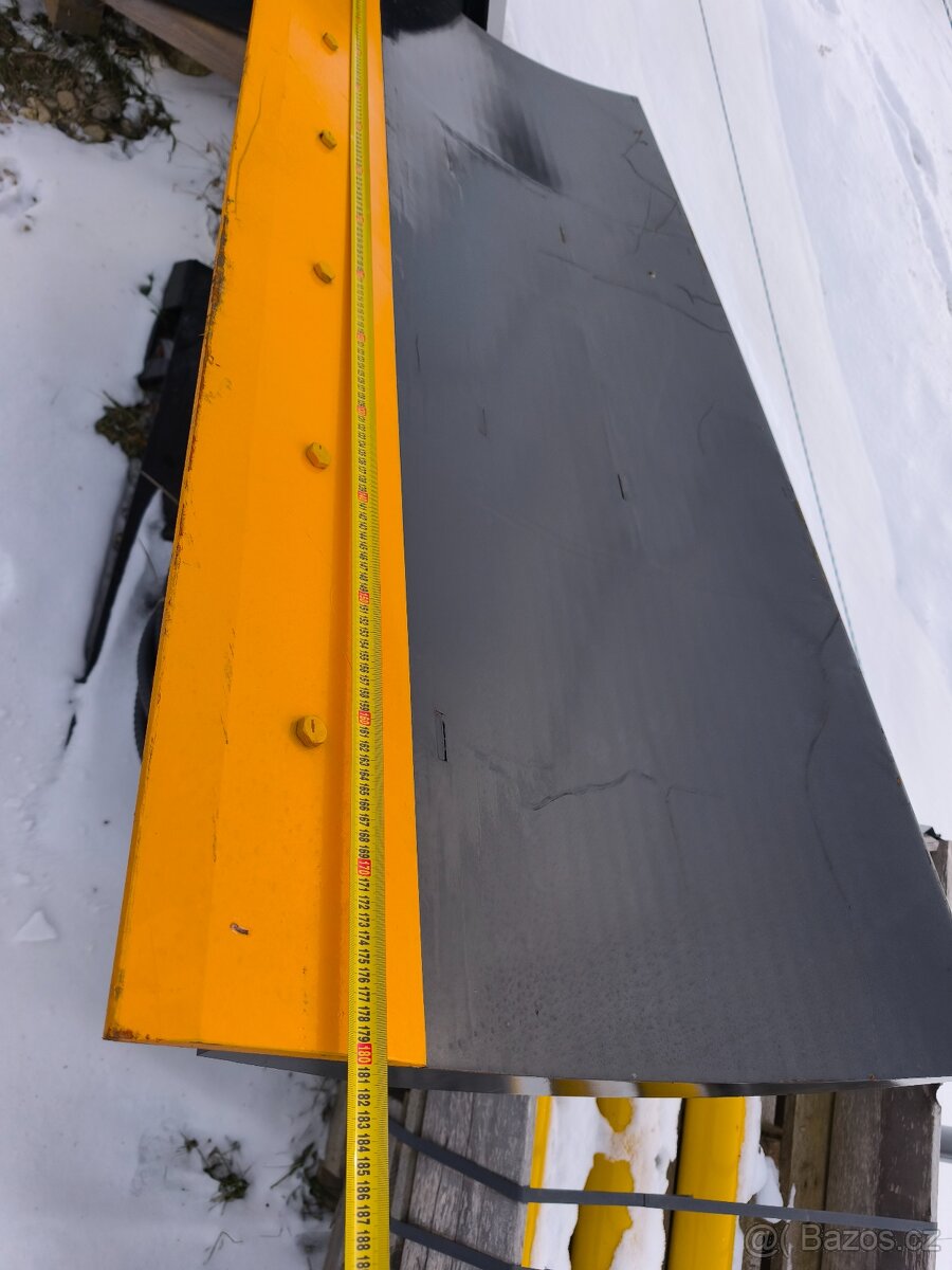 Radlice na smykový nakladač hydraulická - 3