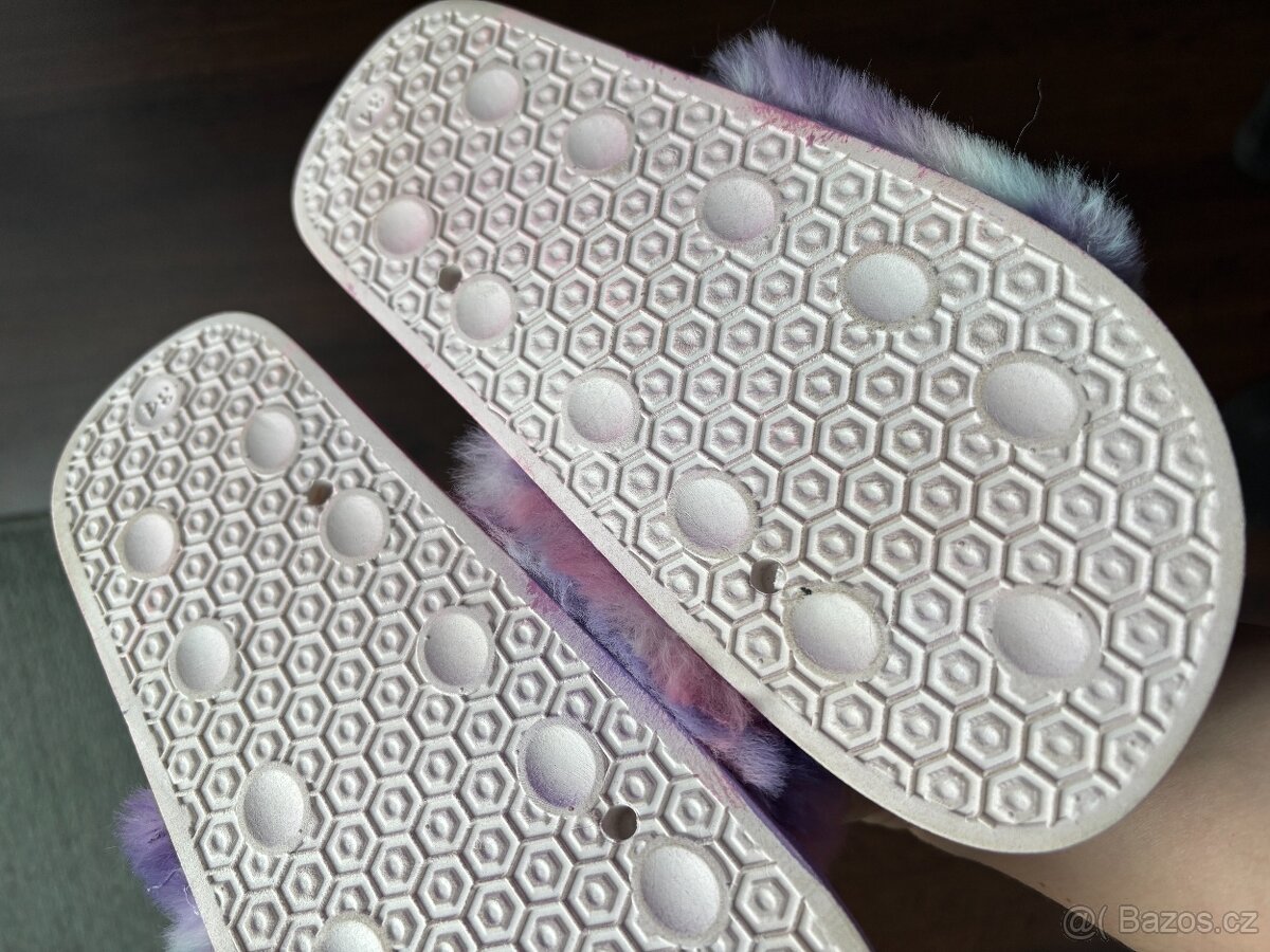 Chlupatkové pantofle 34 - 3