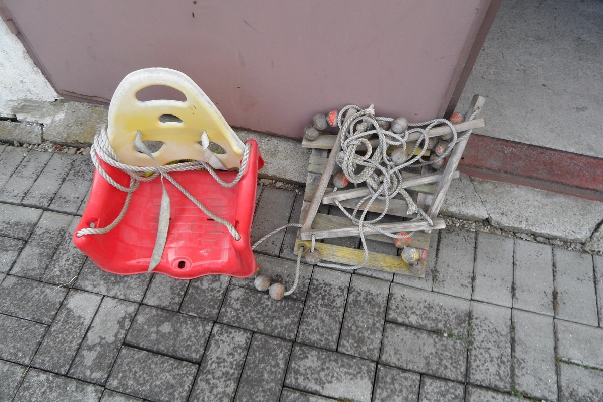 houpačka + 2x dětská - 3