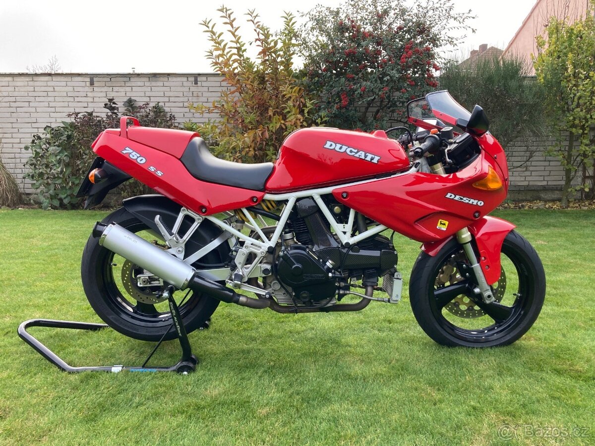 Ducati 750 SS - 3