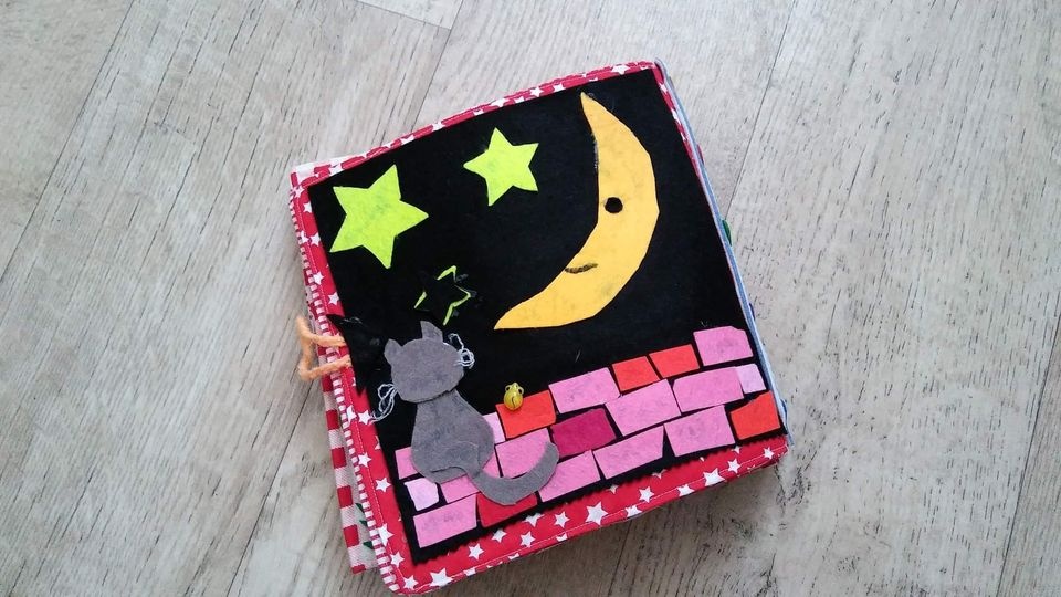 knižka šitá 25x25cm - 3