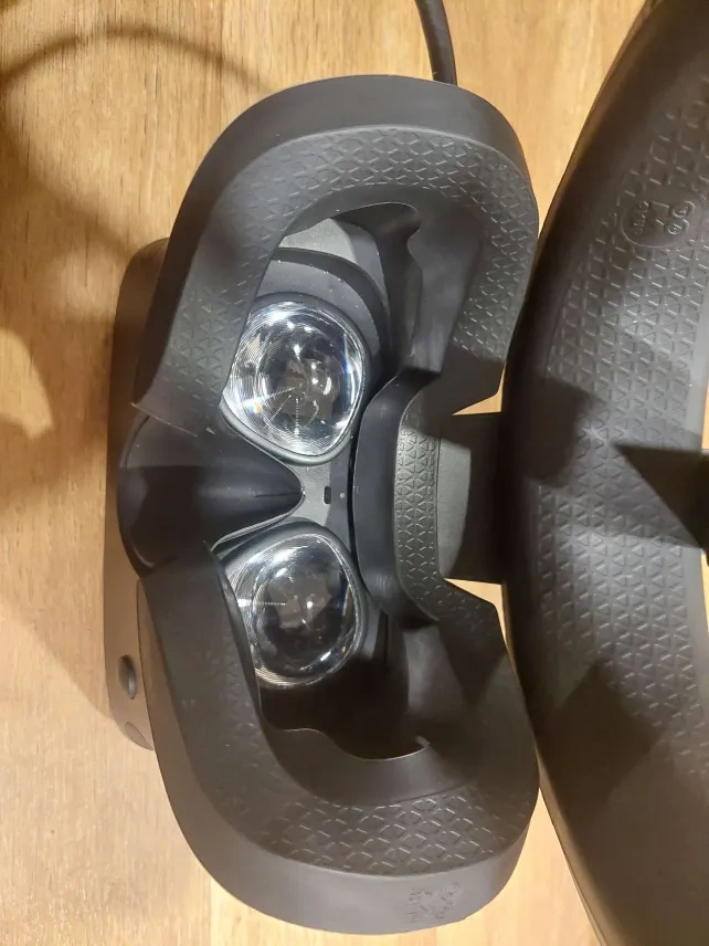 Oculus Rift S (poškozený) - 3