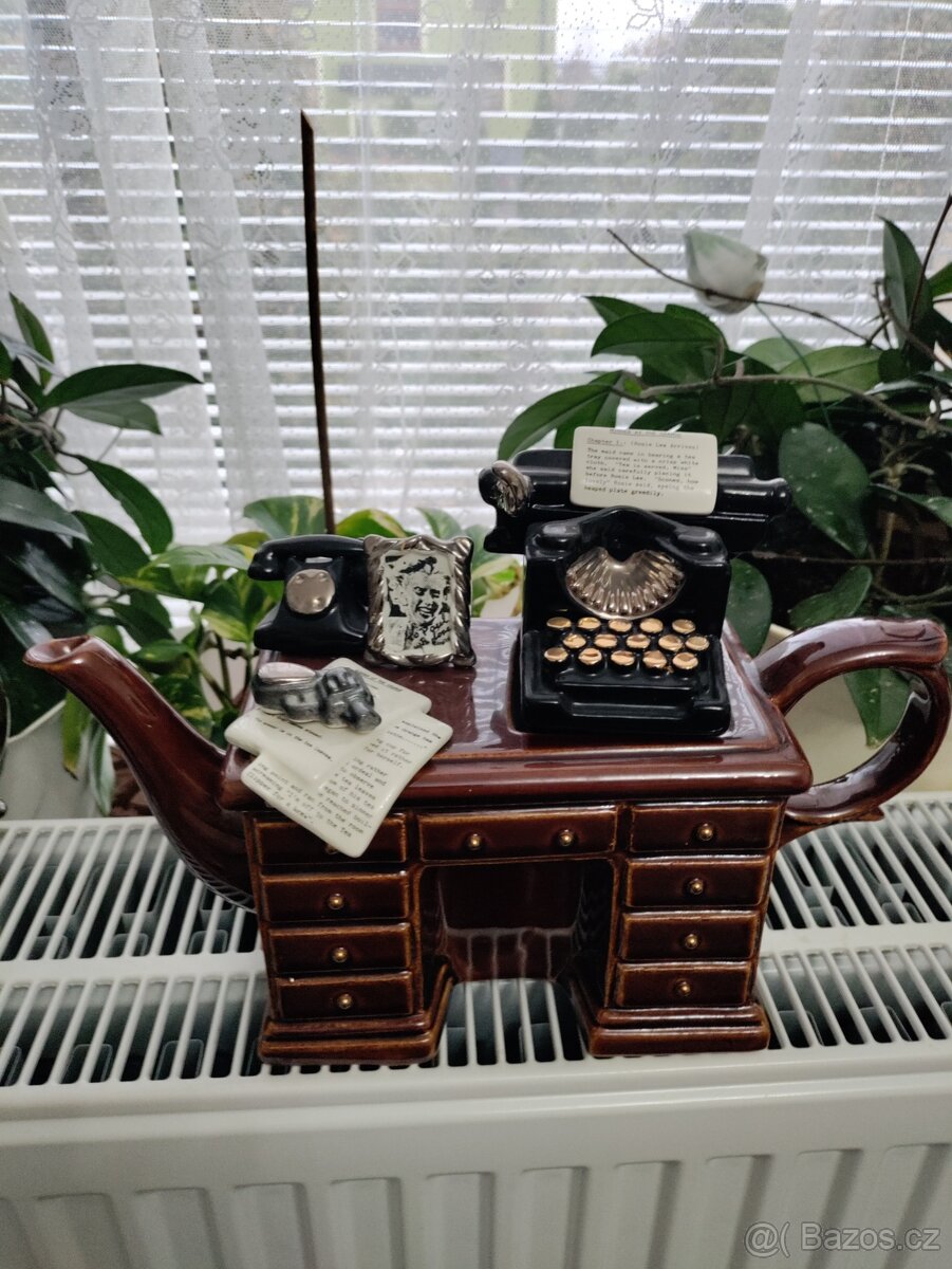 Konvice desing Paul Cardew - 3