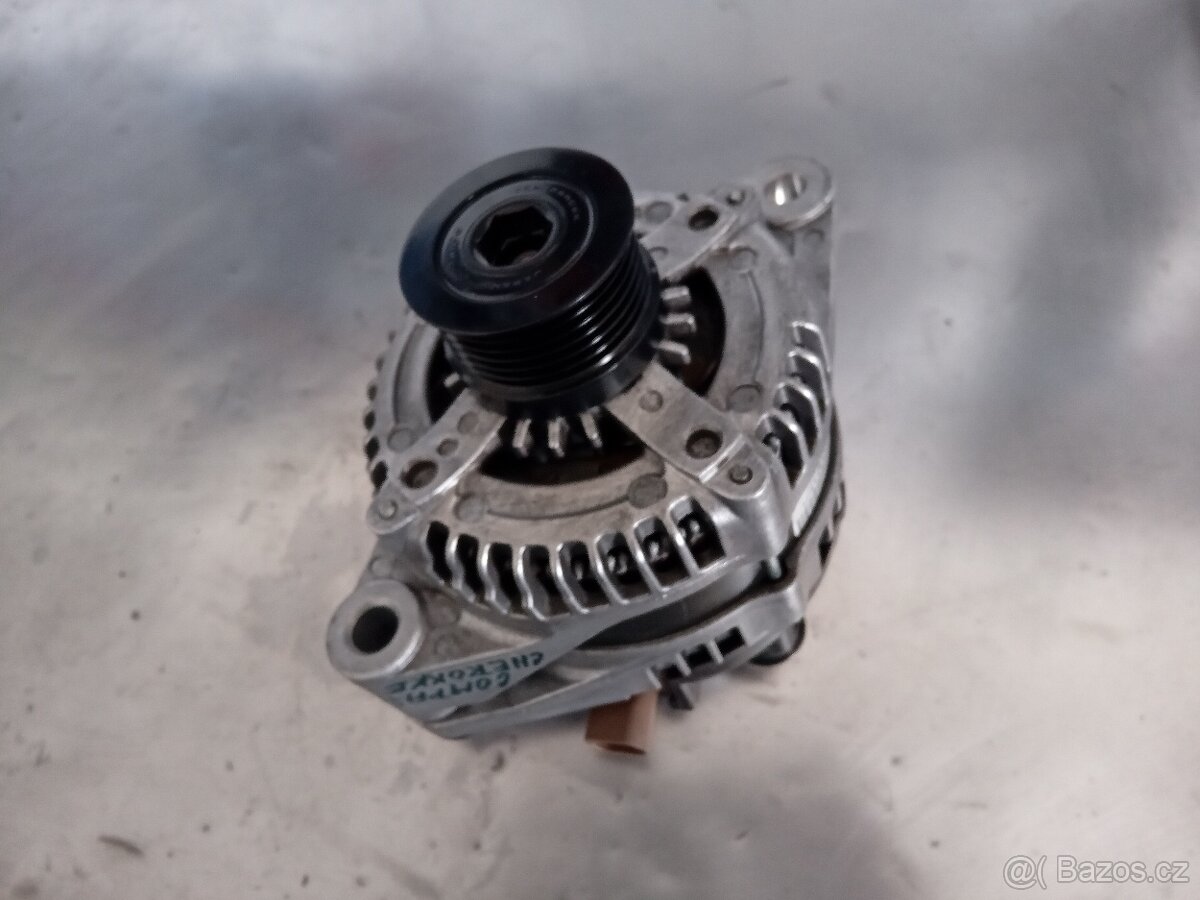 Jeep Cherokee Compas 2.0 CRD alternátor ,starter - 3