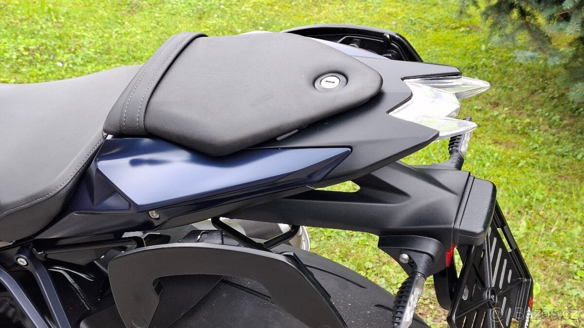 BMW S 1000 R - 1. majitel, TOP stav - 3