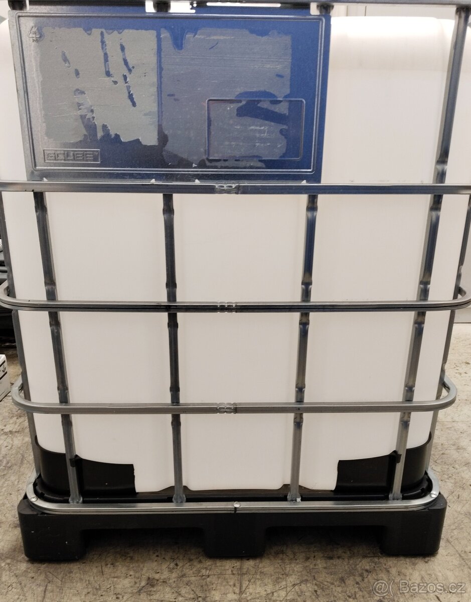 Prodám plastové nádrže 1000 L - 3