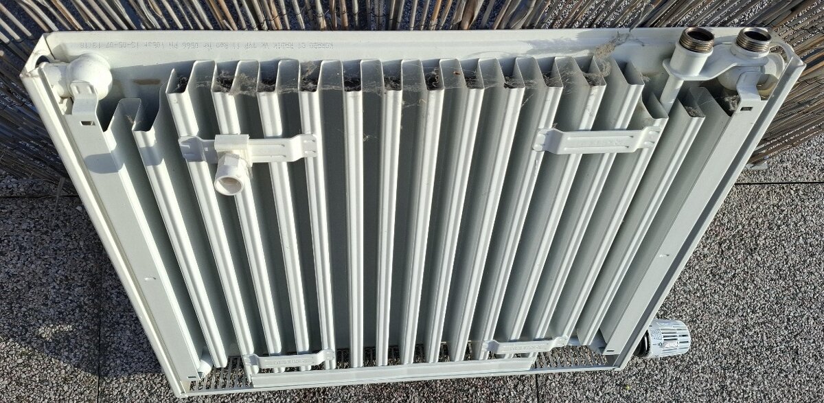 Radiátor Korado Radik VK 500x600mm Typ 11 včetně hlavice - 3