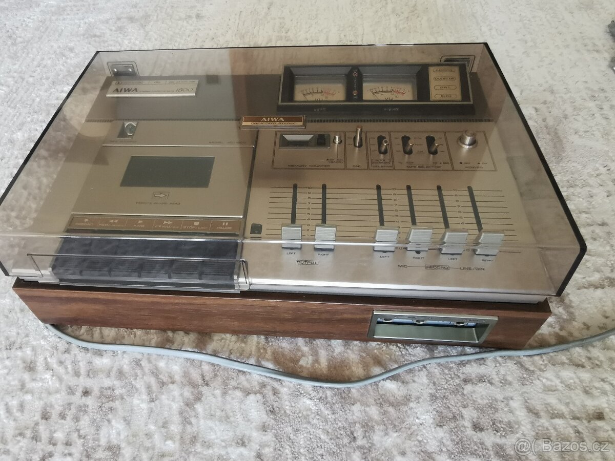 AIWA 1800 kazetový tape deck - 3