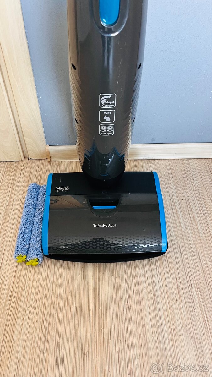 Philips AquaTrio Pro vysavač + mop 3v1 - 3