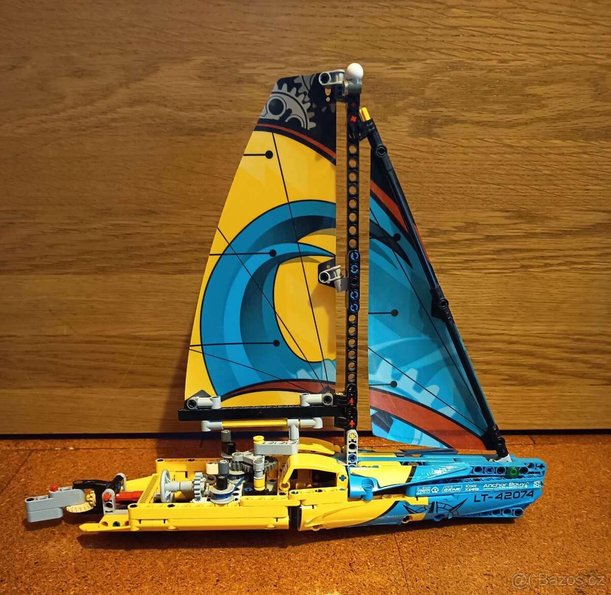 Lego technic závodní jachta - 3