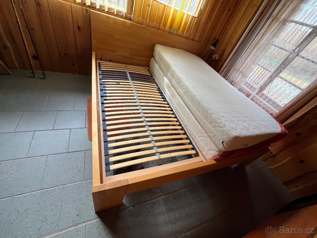 Prodám masivní buk.postel - 3