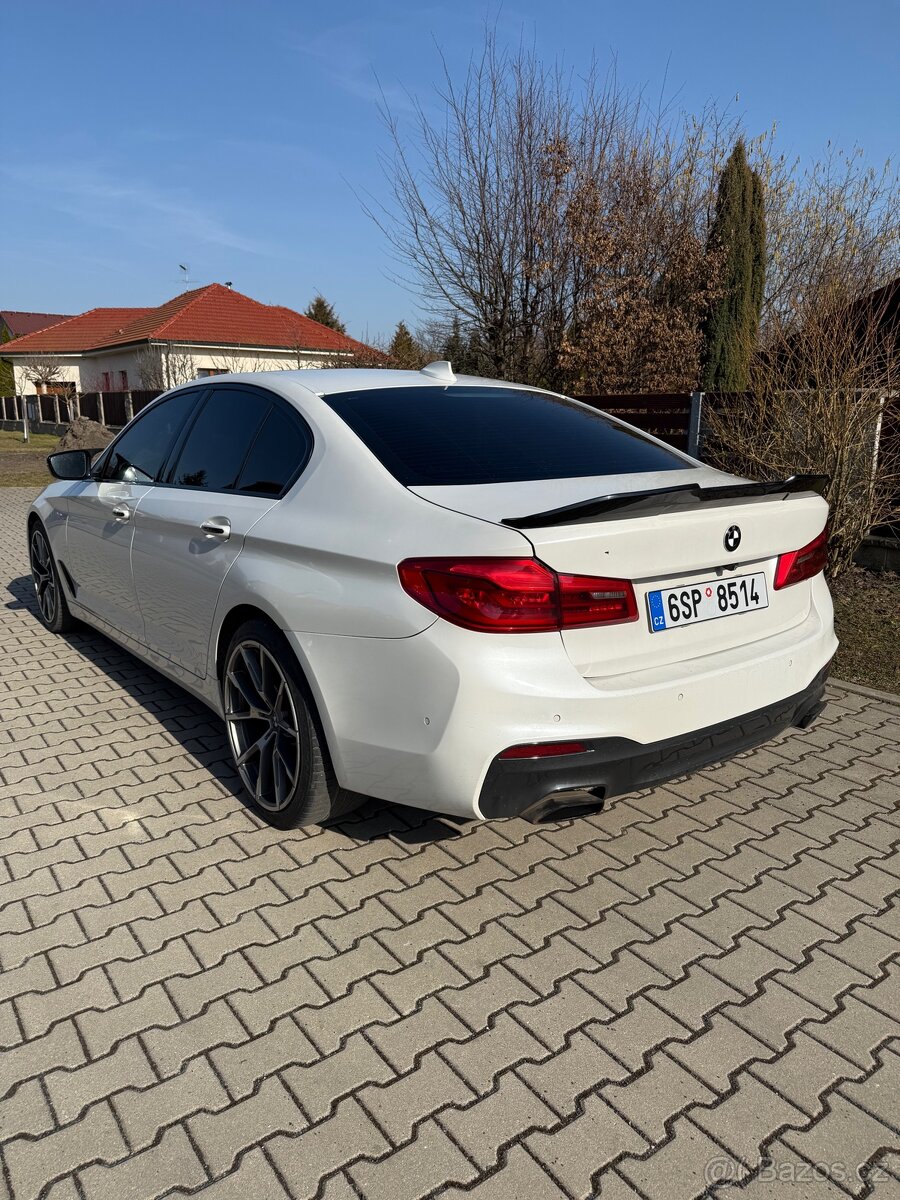 BMW G30 540i luxury line - 3