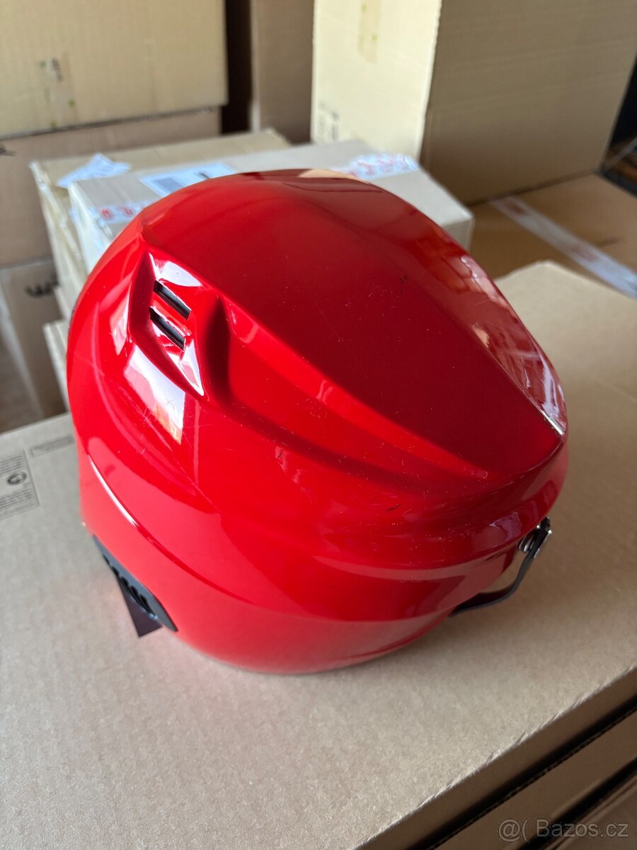 Lyžařská helma - 3