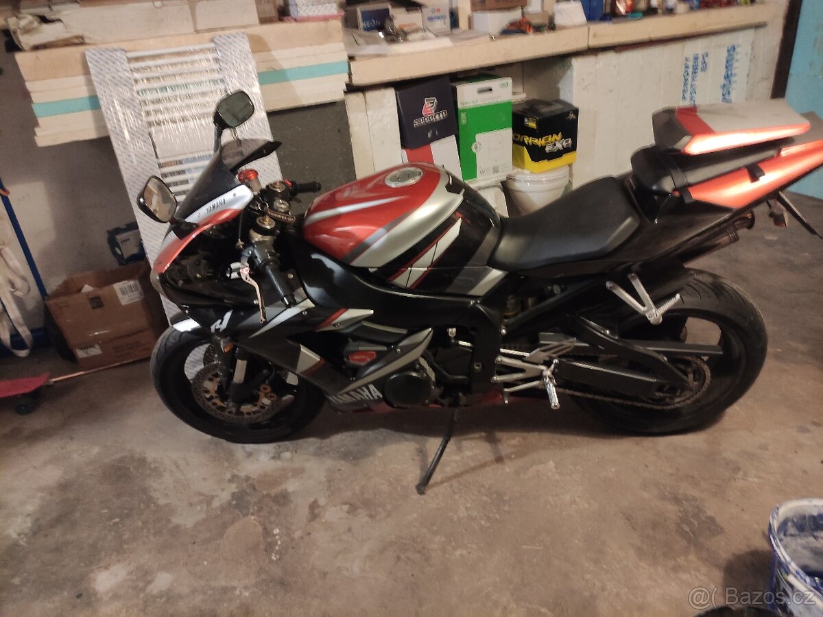 Yamaha YZF-R1 2002 - 3