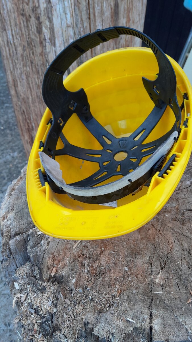 Stavební helma - 3