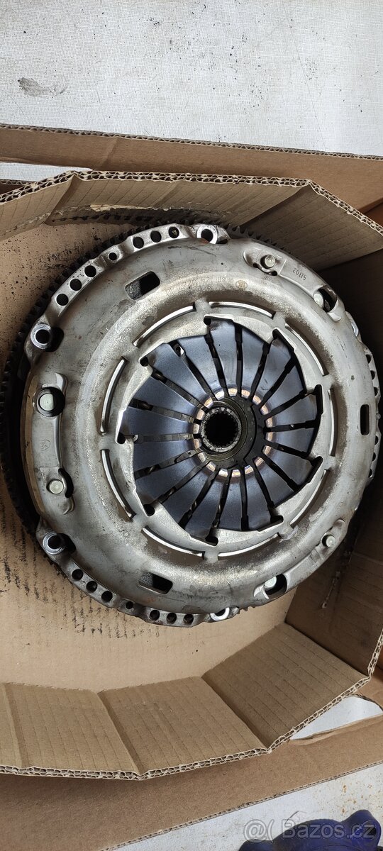 Spojka VW T4 1.9tdi - 3