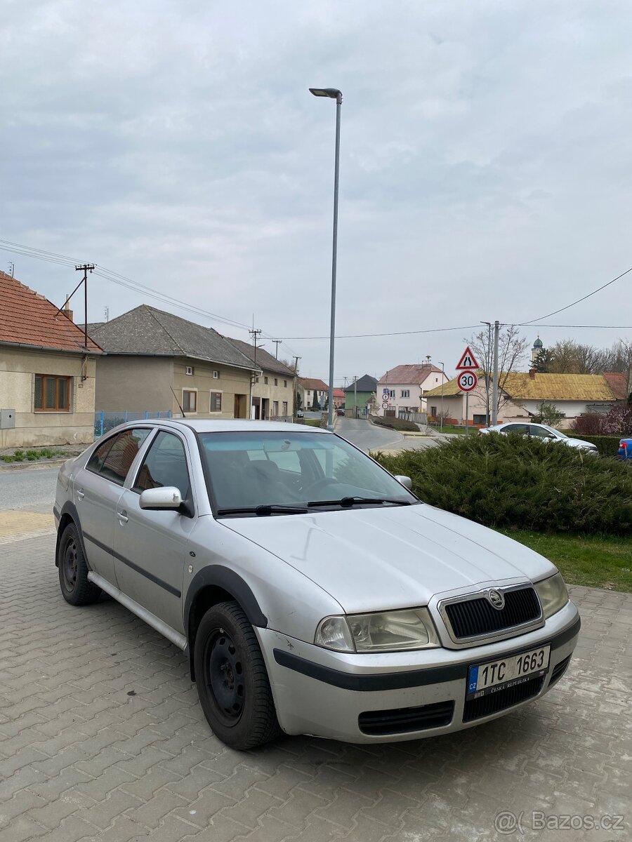 Škoda Octavia 1.8T - 3