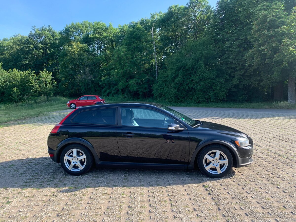 Volvo c30 2.0d 100kw - 3