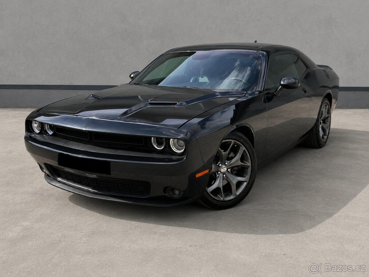 DODGE CHALLENGER, SXT PLUS - 3
