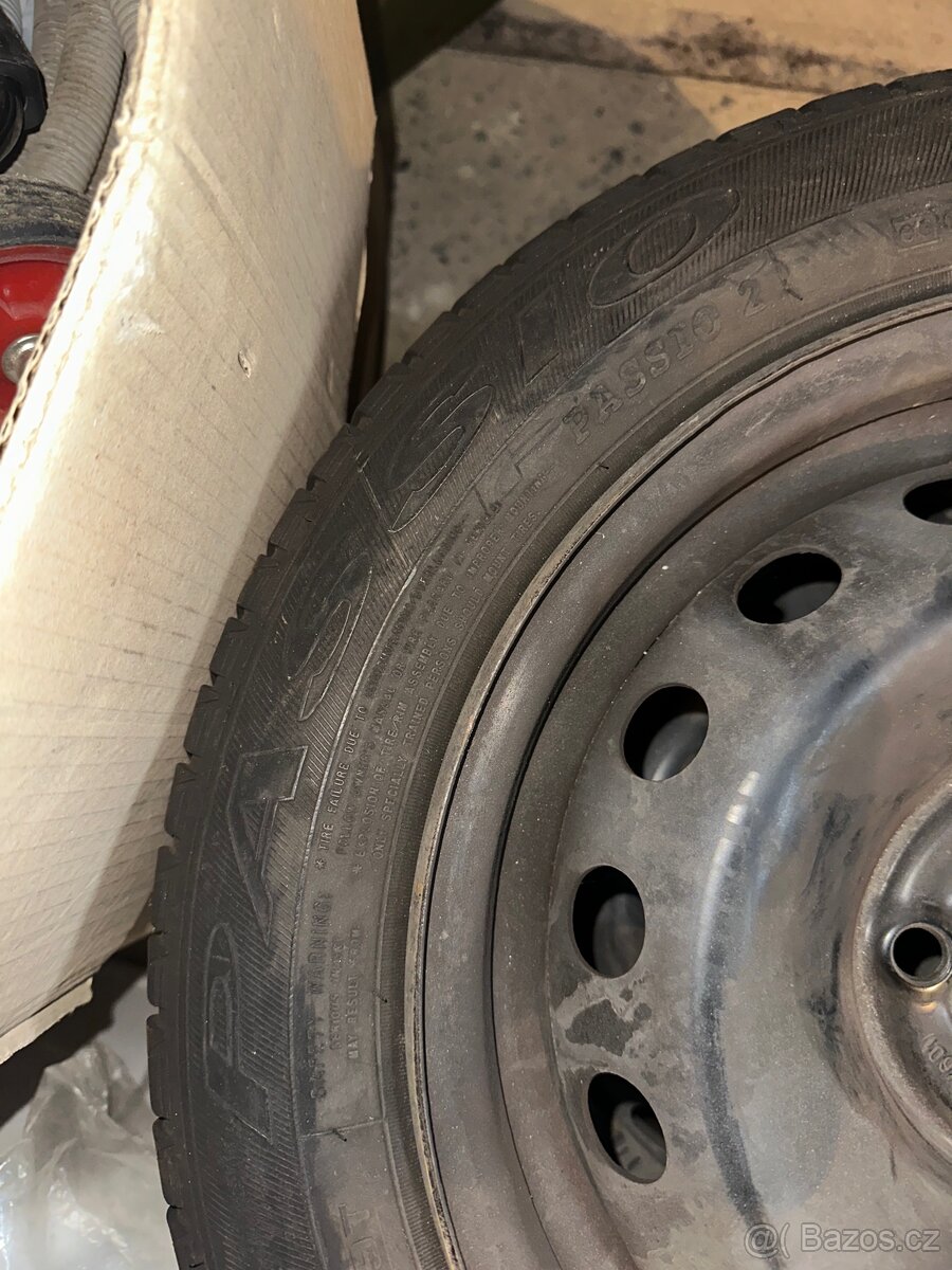 Disky 5.5Jx14 ET36 4x100 pneu 165/65 R14 Debica Passio letní - 3