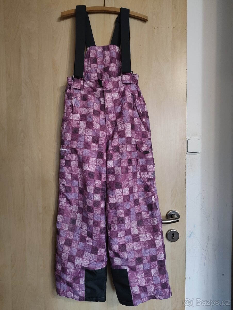 zimní souprava / komplet vel 134 - 3