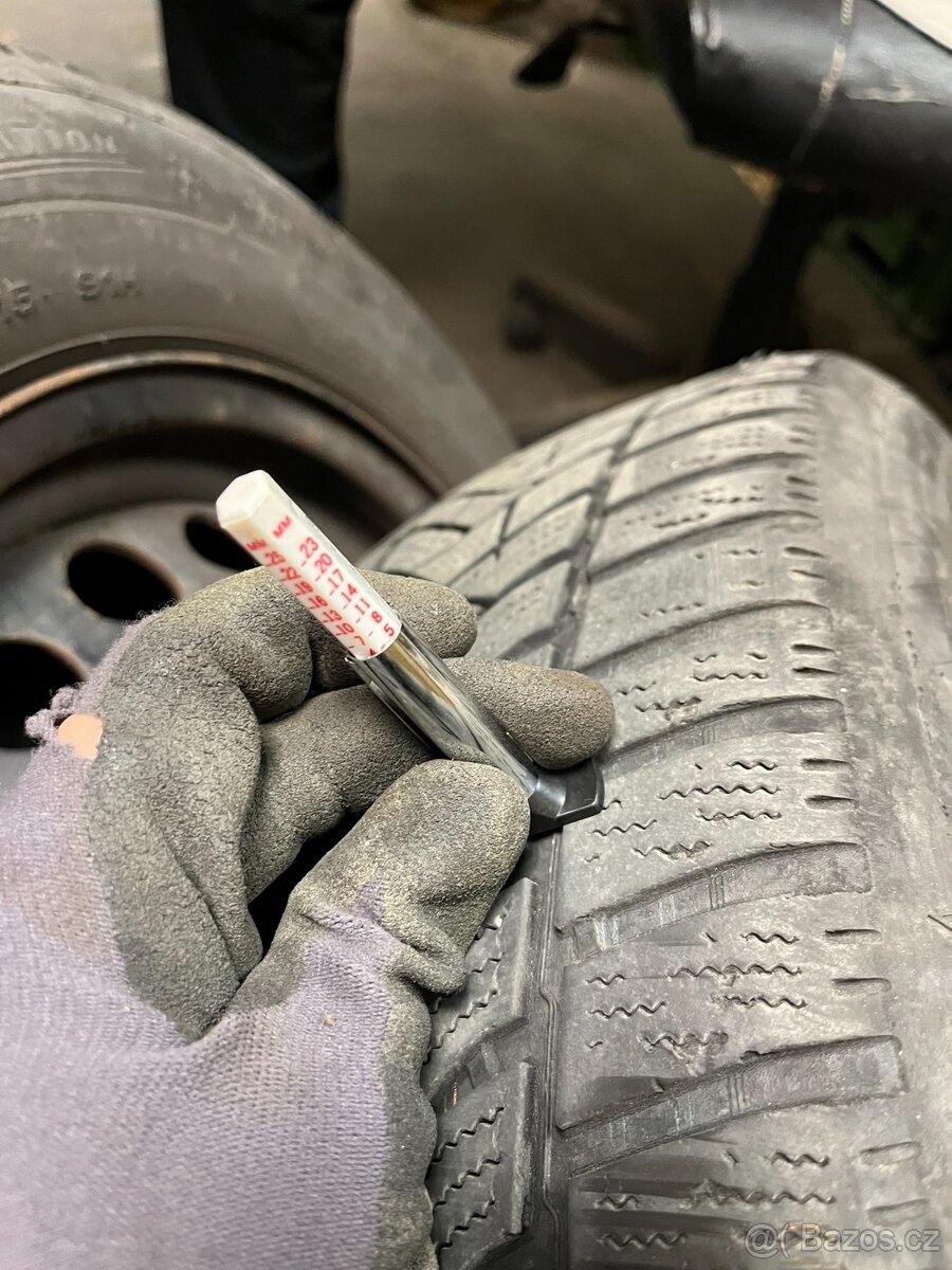 Zimní sada 5x112 R15 - Škoda Octavia 2 / Golf - Dunlop + Pok - 3