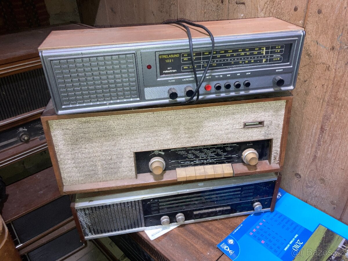 Prodám - sbírka radiopřijímačů z pozůstalosti - 3