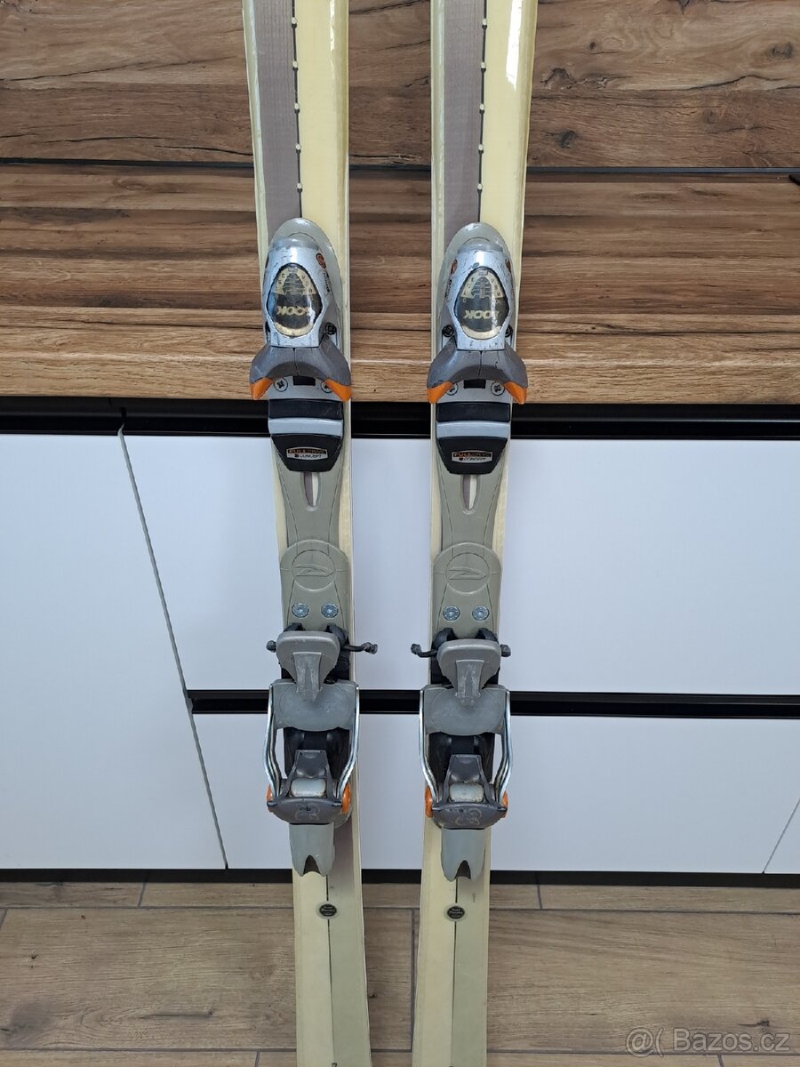 Sjezdové lyže DYNASTAR - 3