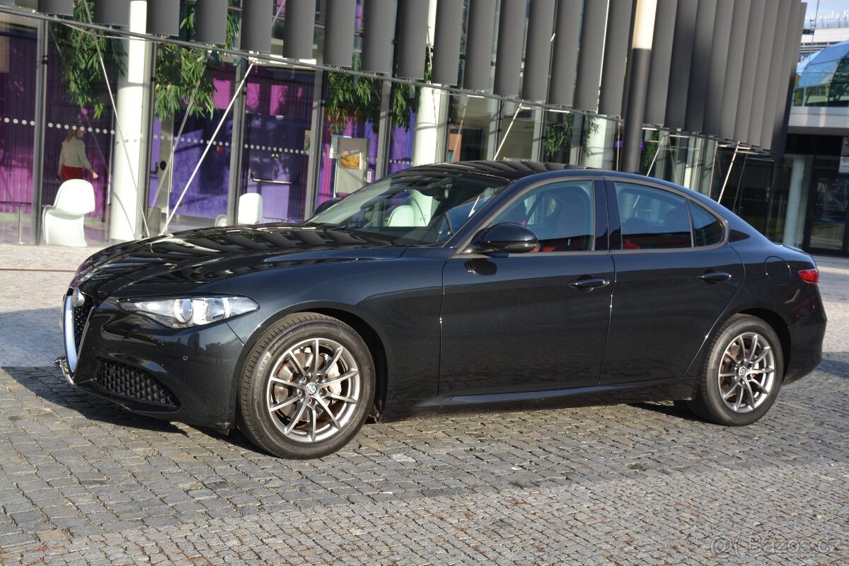 Alfa Romeo Giulia 2.2 jTDm Super Business plus Aut 8st. - 3