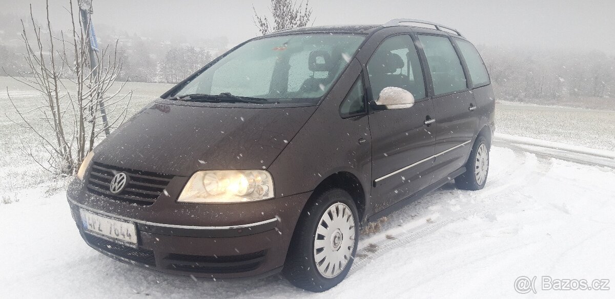 VW Sharan 1.9 TDI Freestyle 85 kw nová STK - 3