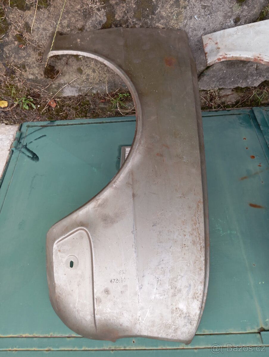 Blatníky Škoda 120, Favorit,trubky body,lem zadni - 3