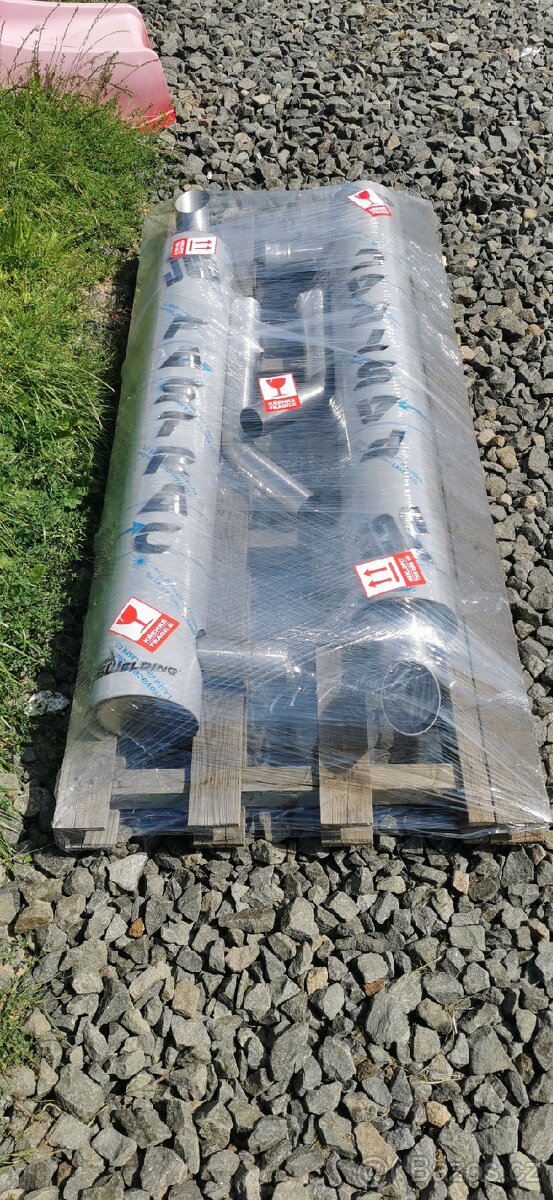 Nerezovy vyfuk Fastrac - 3