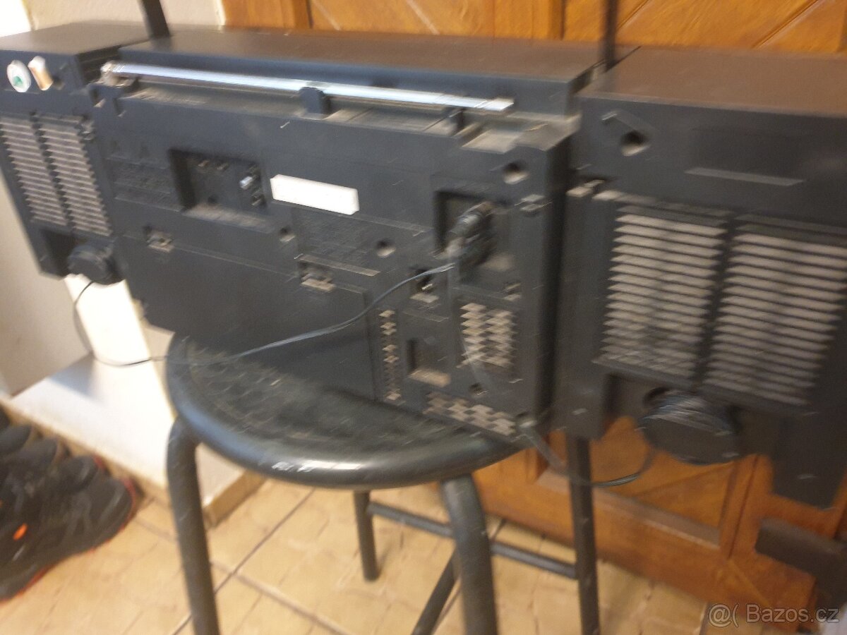 Radio Toshiba RT-7066 - 3