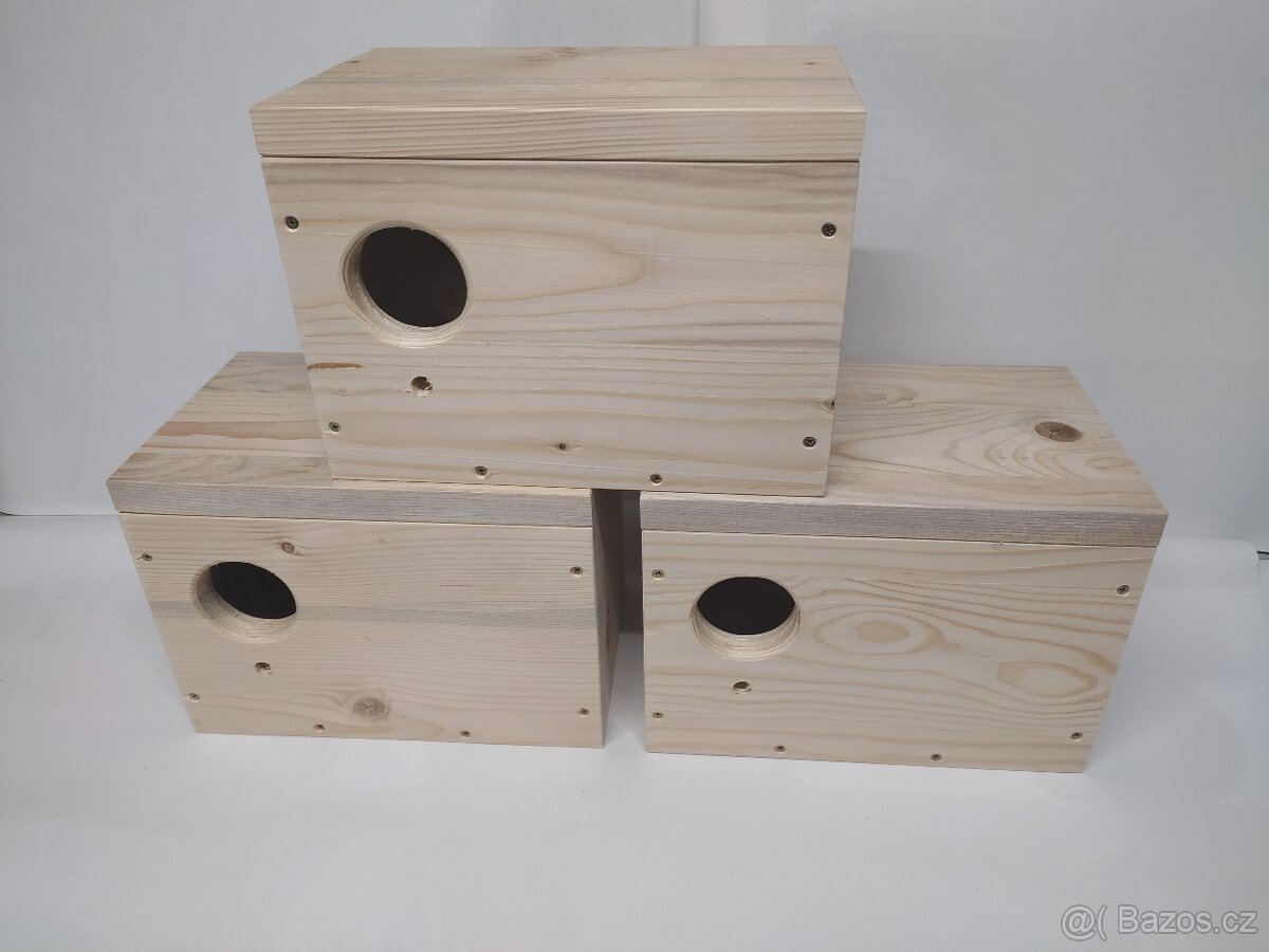 Andluka a Agapornis budky - 3