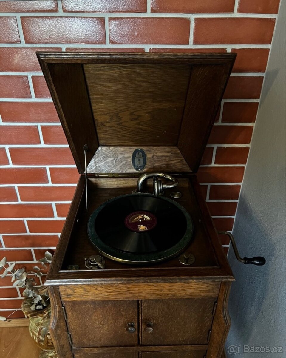 SKŘÍŇOVÝ GRAMOFON ODÉON - 3