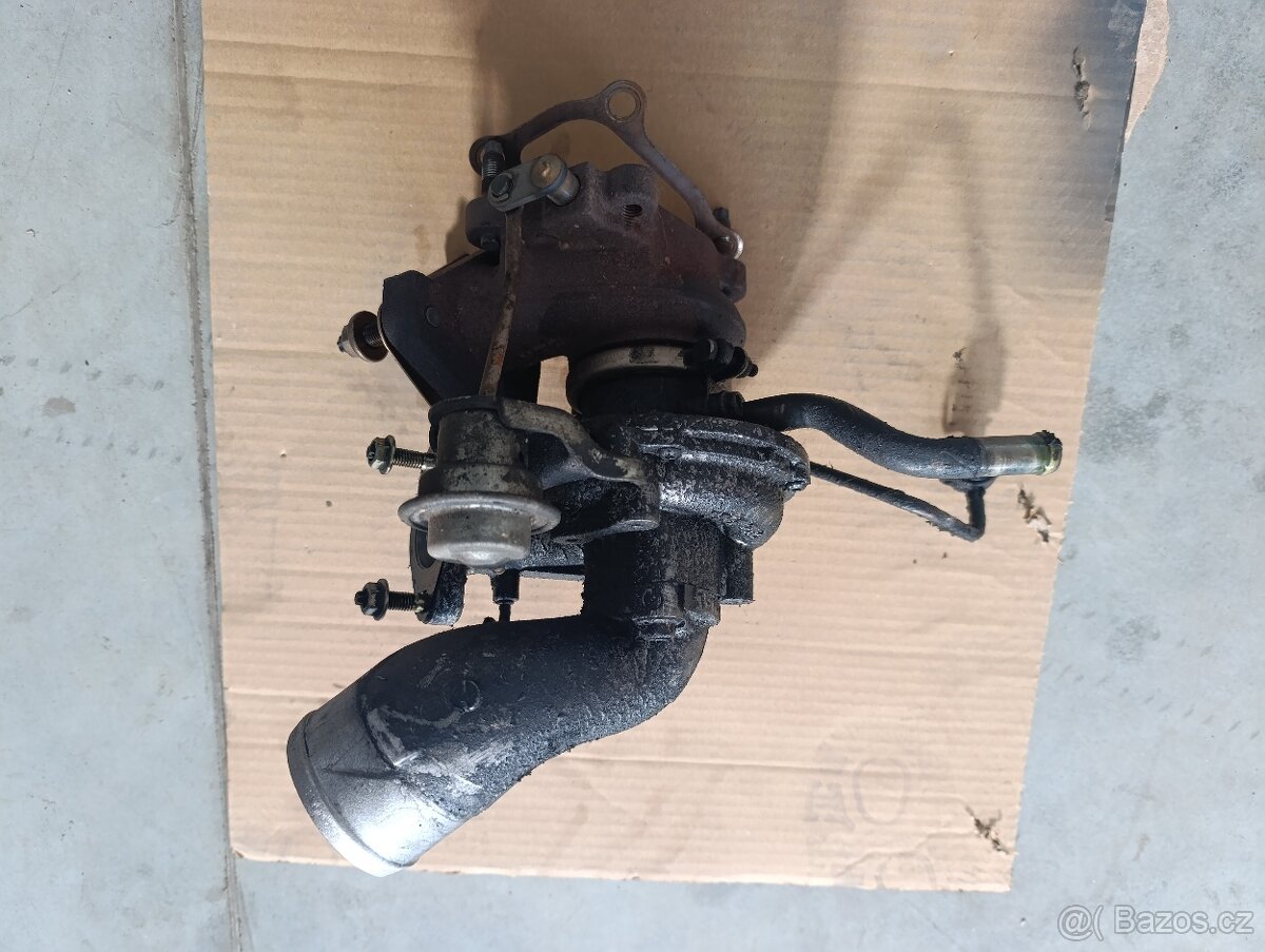 Nissan Navara D22 -motor - 3