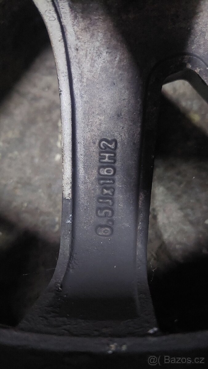 Alu kola Spider r16 - 3