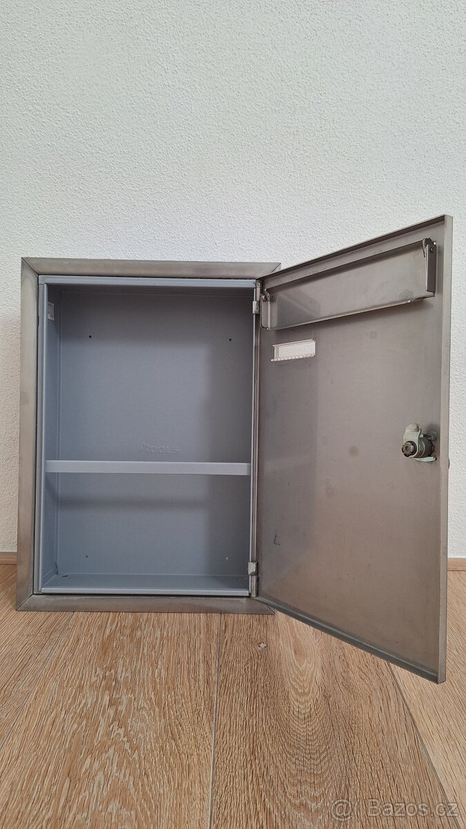 Poštovní schránka zn.DOLS - 3